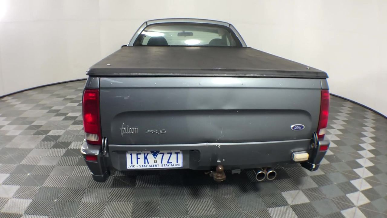 THE BATTERY ORGANIZER Storage Case with Hinged Clear Cover, Includes a Remo