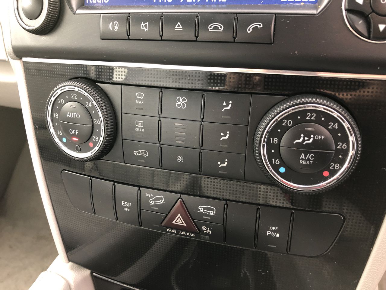 1.00 Carats Brilliant Polish Round Cut White Diamond CVD-Not Certified