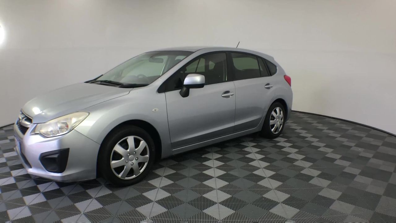 KOGAN SmarterHome 2400W Outdoor Electric Radiant Strip Heater.