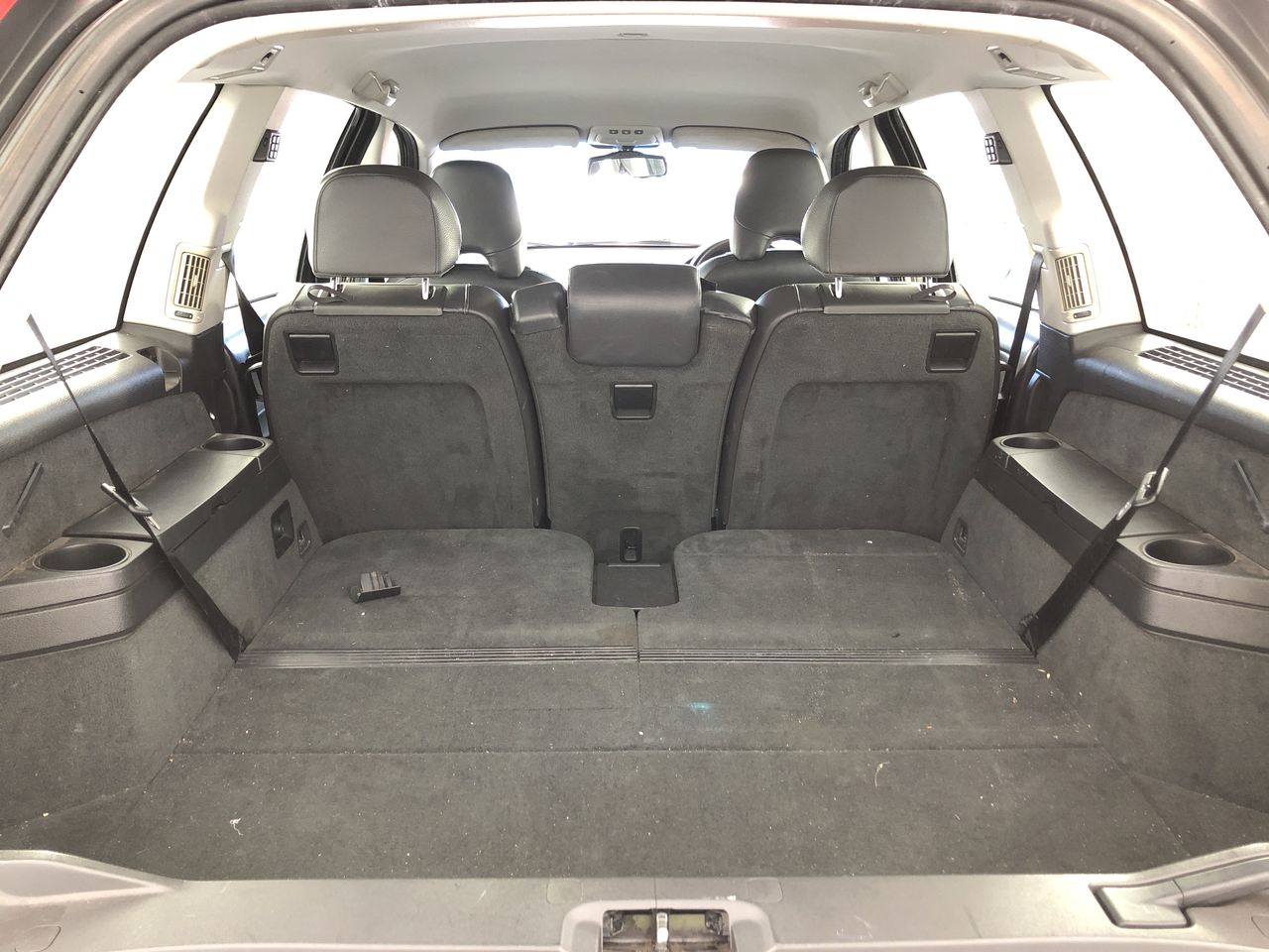 LEVI'S Men's XX Chino Shorts, Size 30, 98% Cotton, Navy Blue (0056), 85229.