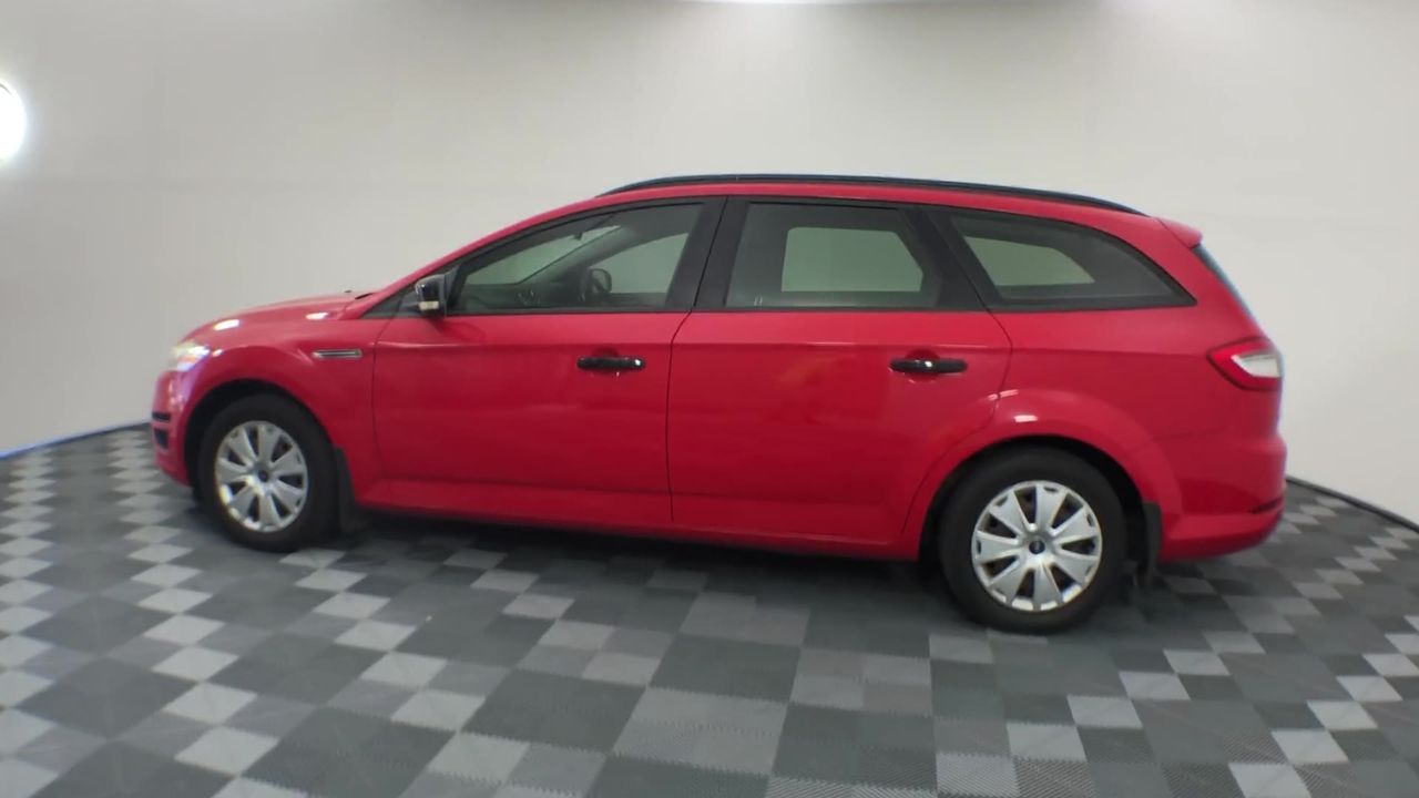 <p>Qty Assorted Women’s Sportswear Factory Seconds x 1 Pallet</p>