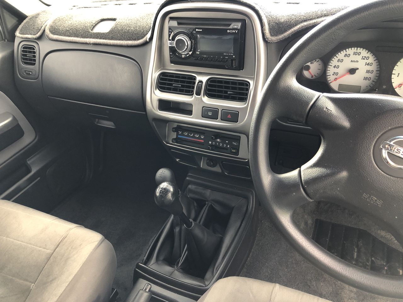 One Kilo of Australia KGV/King George VI/Queen Elizabeth Mix Date