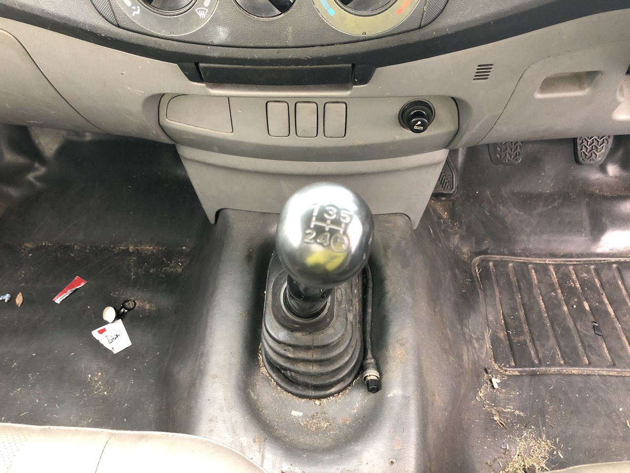 Large Pearl and Lapis Lazuli Gemstone Bracelet