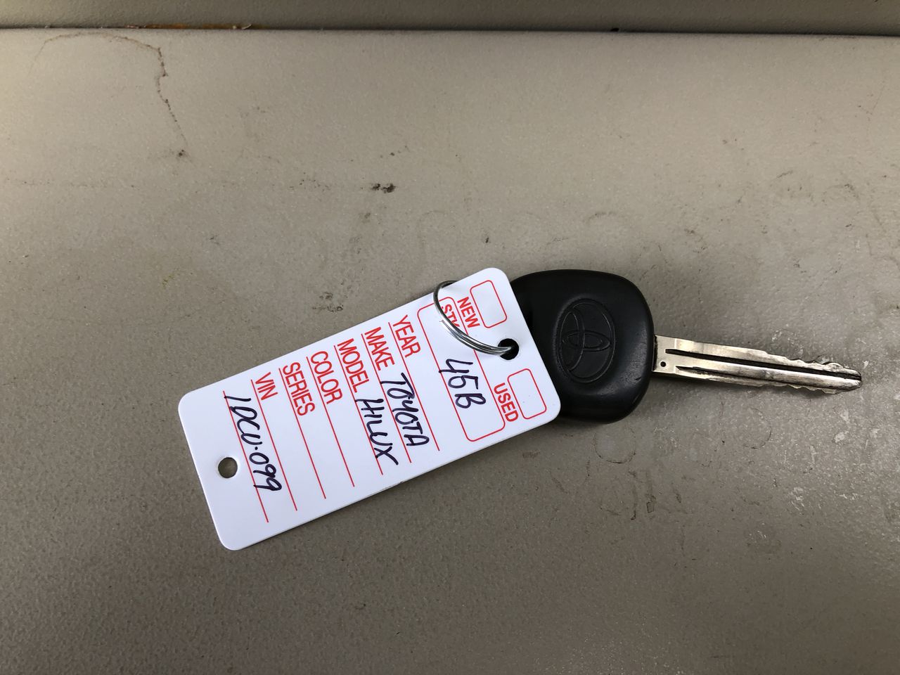 Large Pearl and Flower Jade Gemstone Bracelet