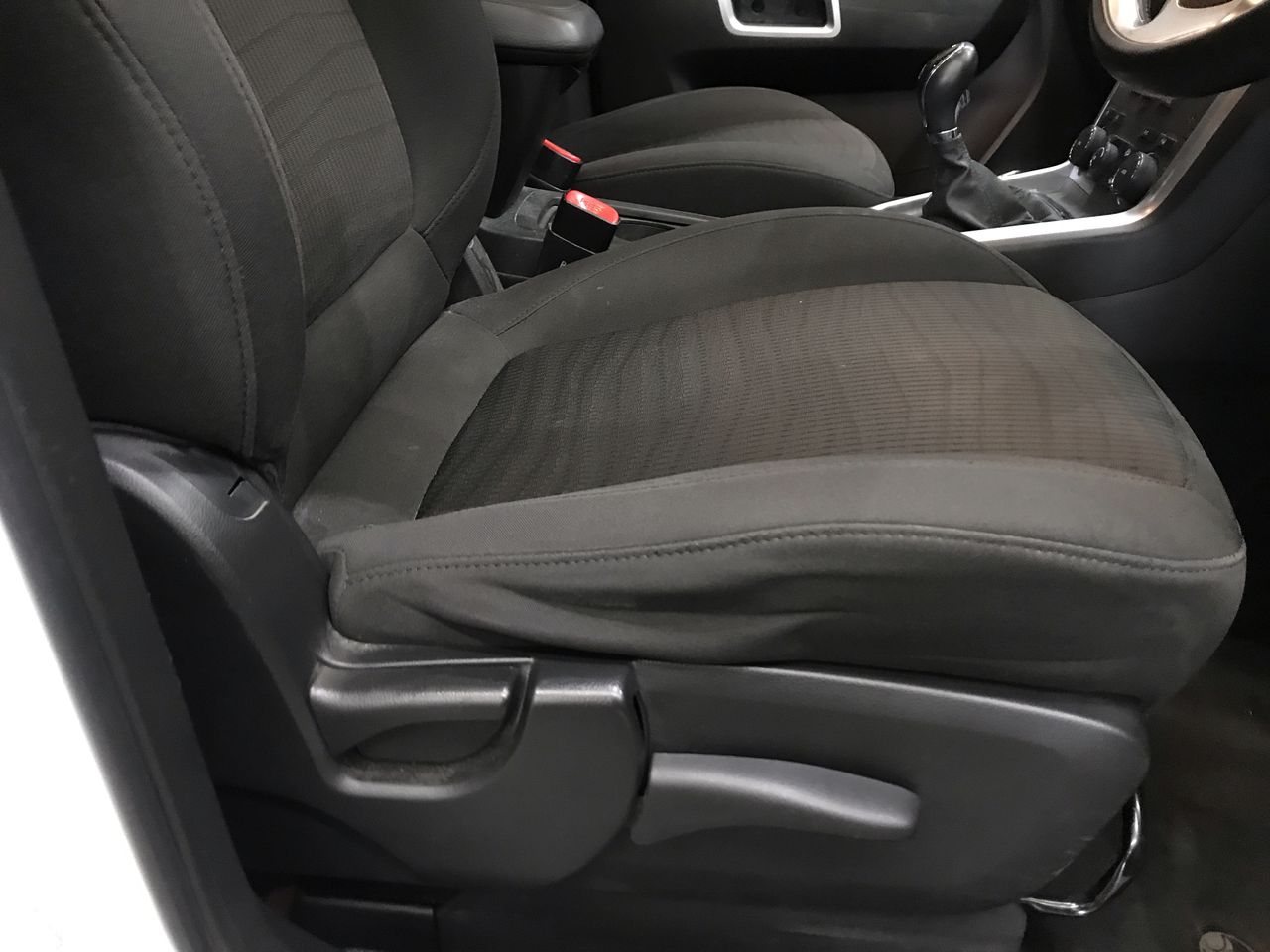 LITTLE TIKES Style Station, Styling char inspired by barber shops and salon