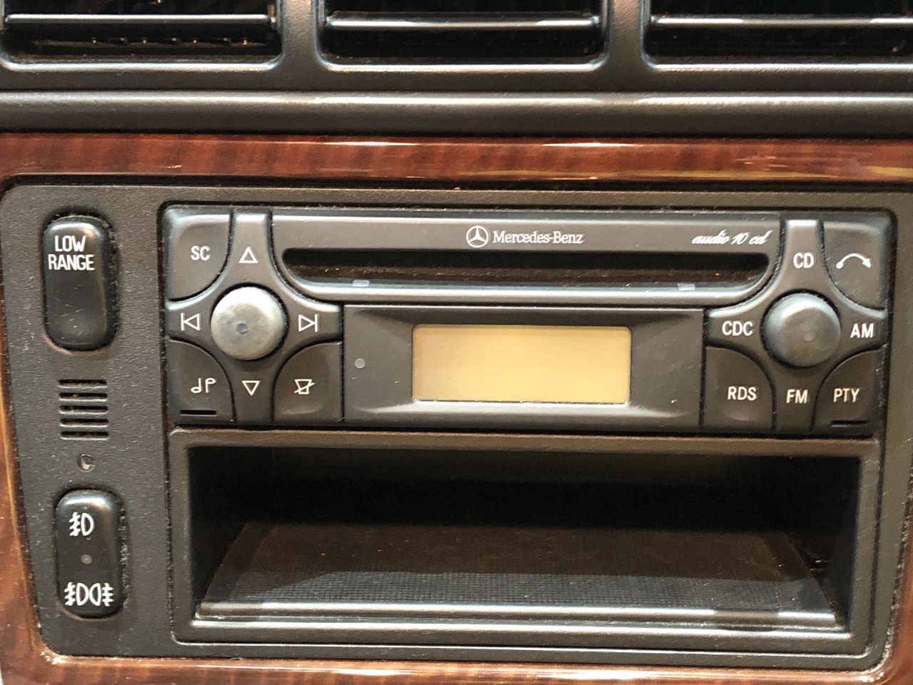 TRUE WELLNESS All Mesh Chair, Black. NB: arms need screws for assembly