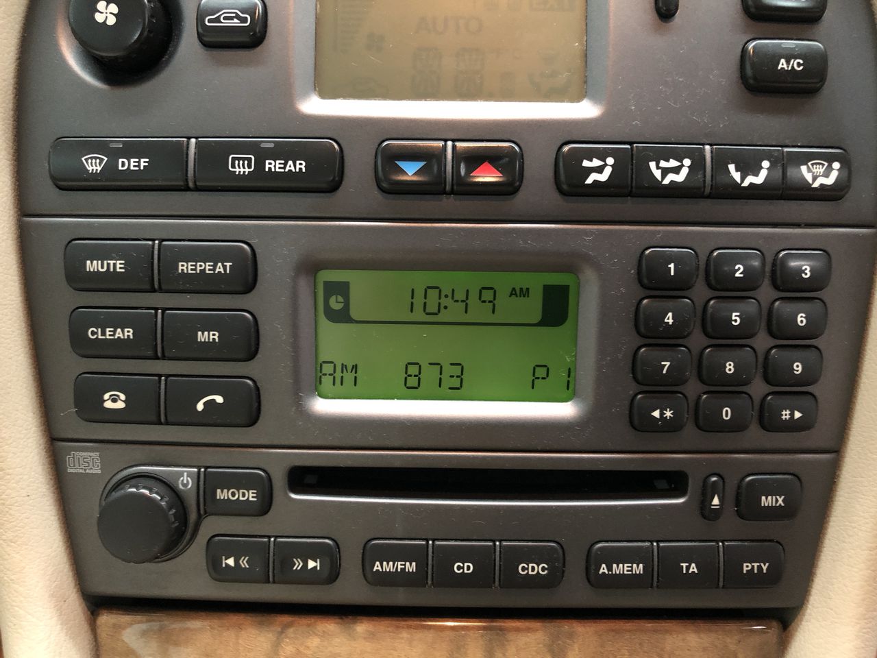 Byrne Estate Gown Shiraz Cabernet 2021 (12x 750mL) SA