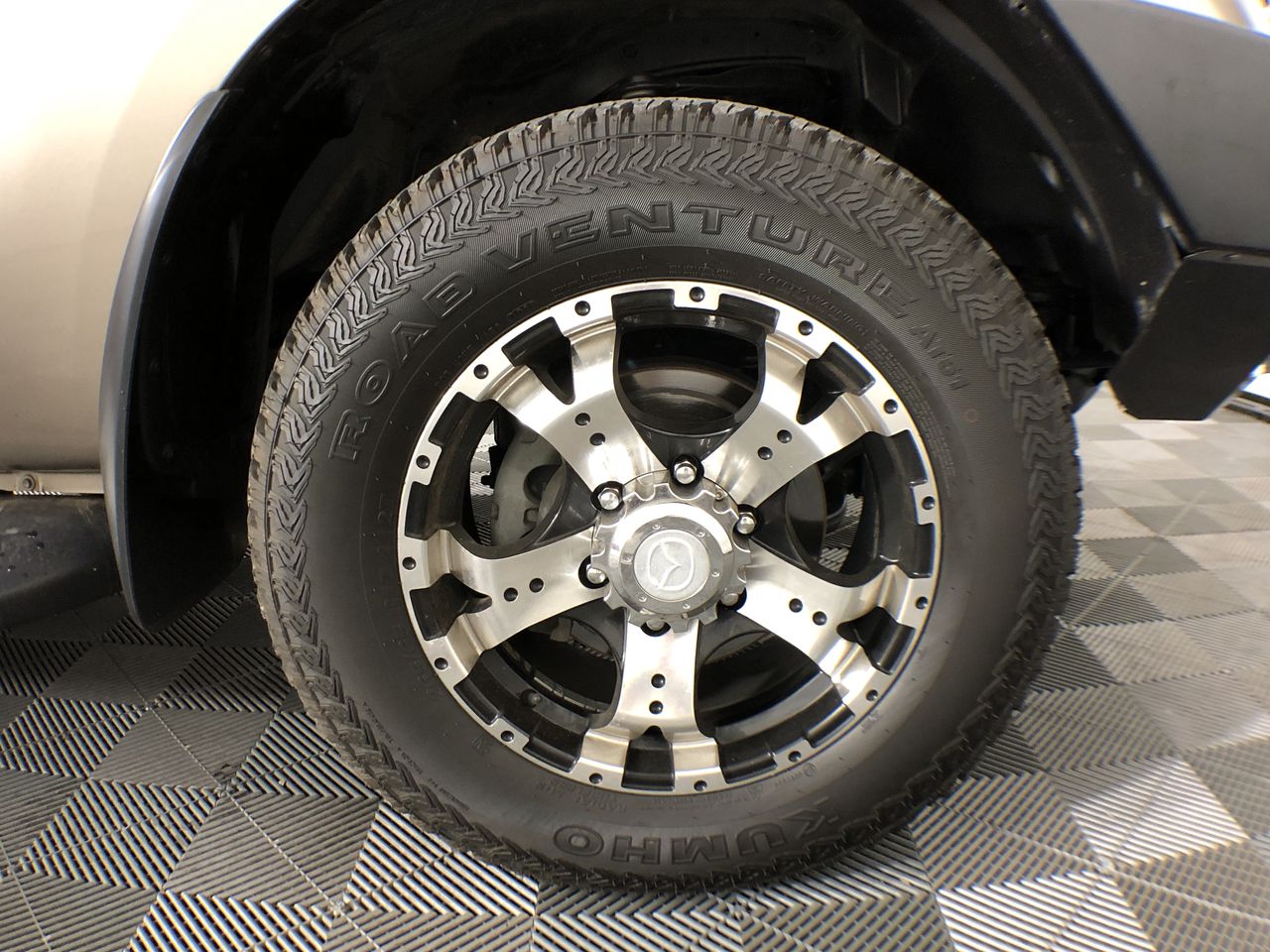 Jacqueline Blanc De Blancs Brut NV (6x 750mL), France.