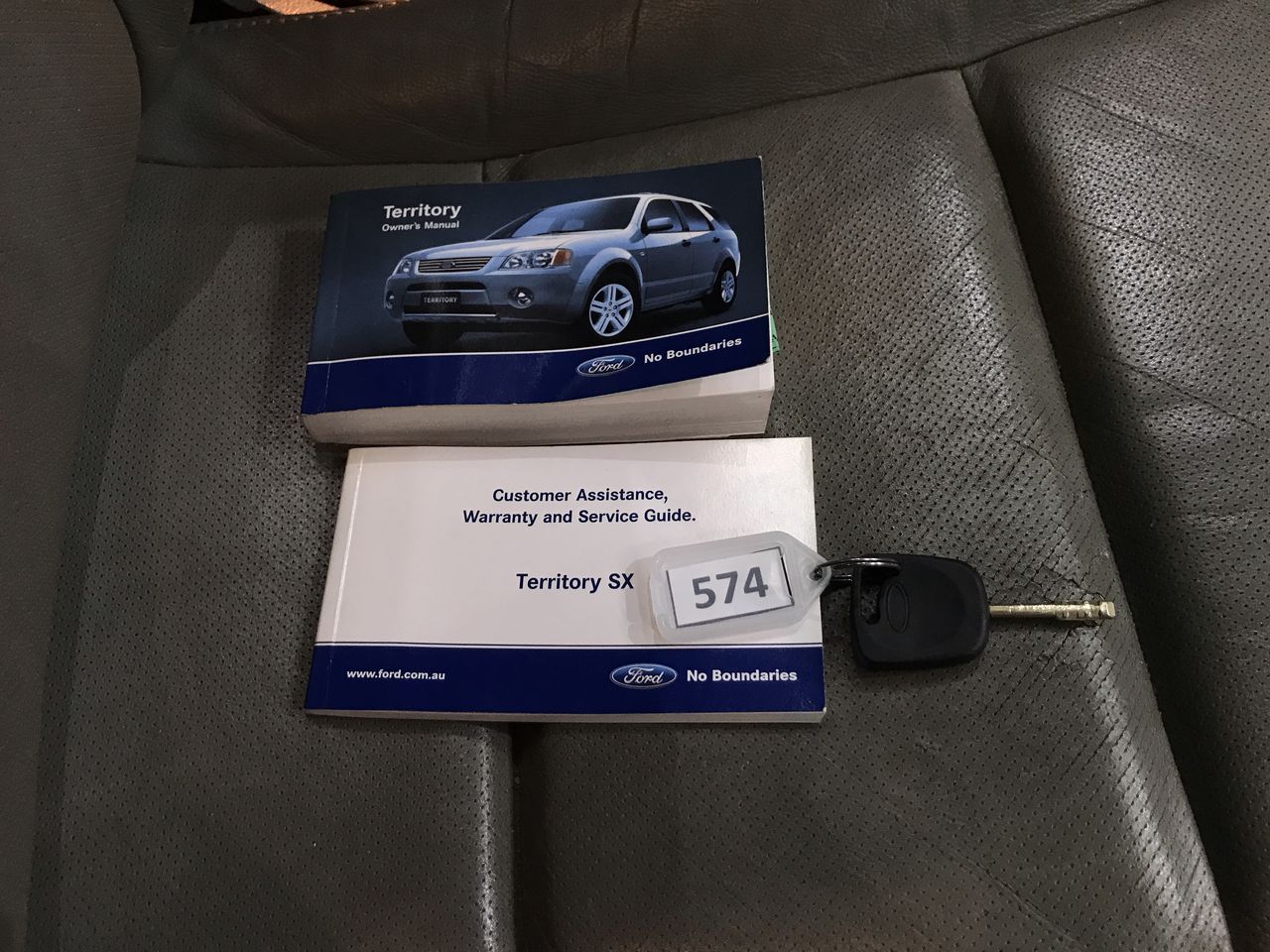 McGuigan Signature Chardonnay 2022 (6x 750mL) SEA