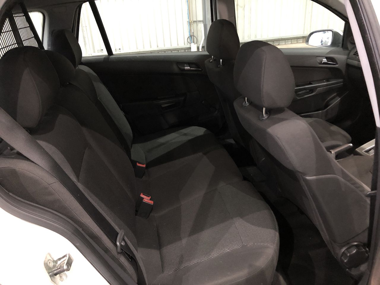 2 Monkeys Semillon Sauvignon Blanc 2025 (12x 750mL) SEA