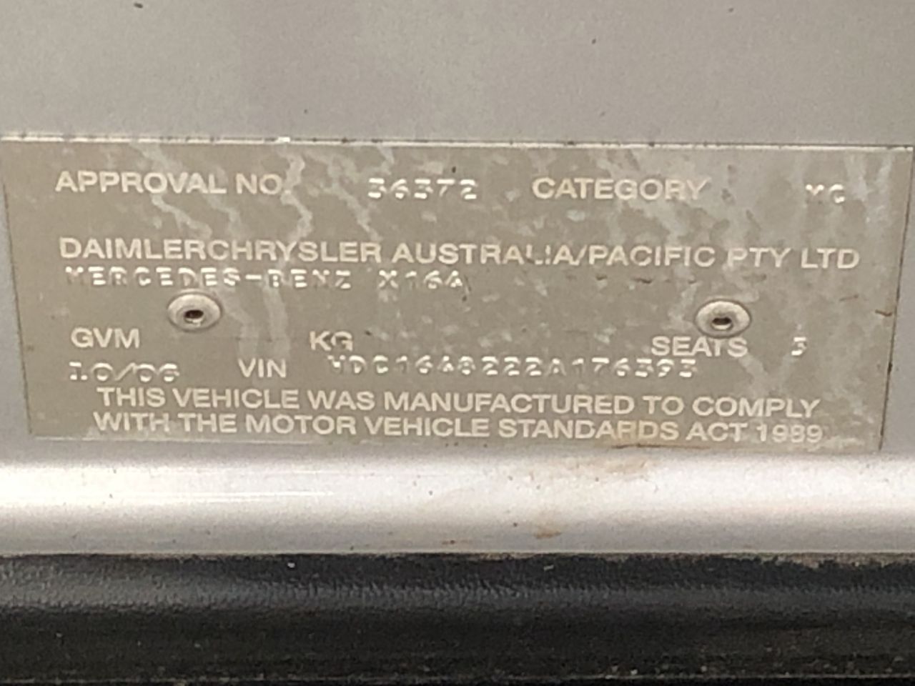 2 Monkeys Semillon Sauvignon Blanc 2025 (12x 750mL) SEA