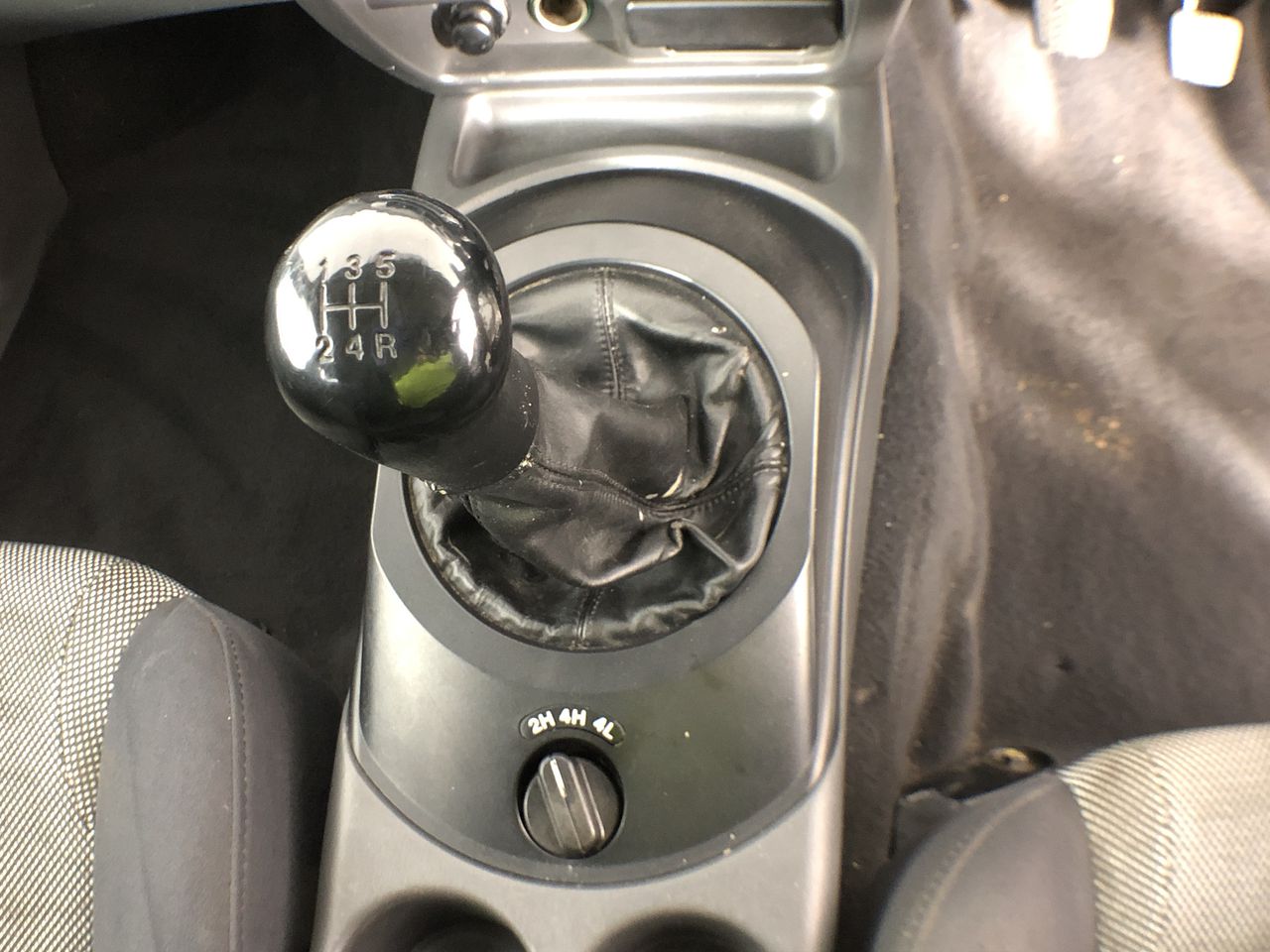 FORD FALCON GT 351 Certified 1/10th Oz (Approx) 999 Silver Bullion Coin