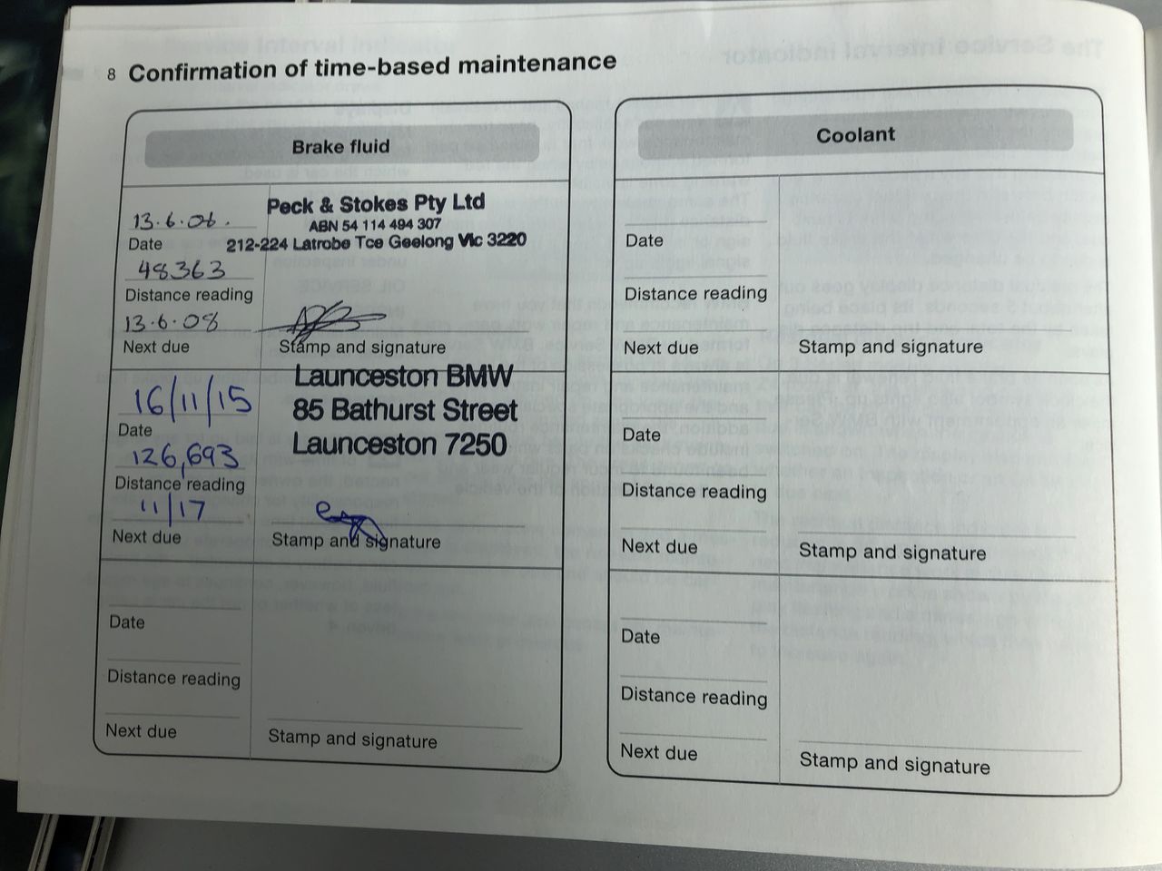 Waterproof  Watch Barrel Shaped Transparent Quartz Watch Popular