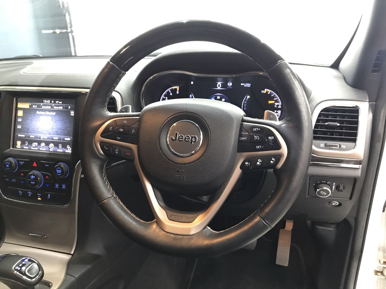 Mixed Brands Power Banks (Lot of 8)