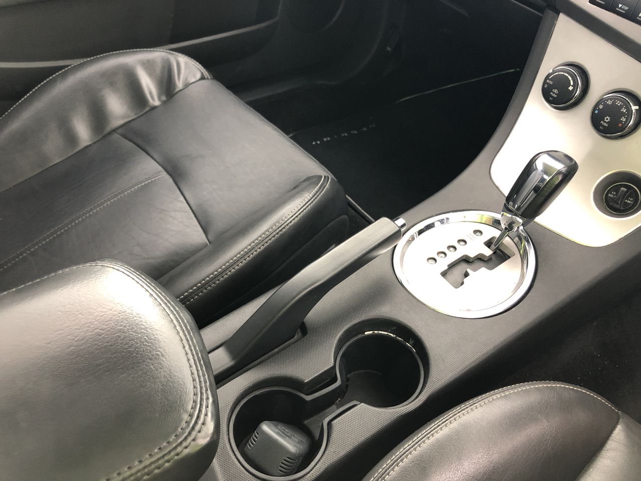 High Quality Simulated Diamond Men's Quartz Watch