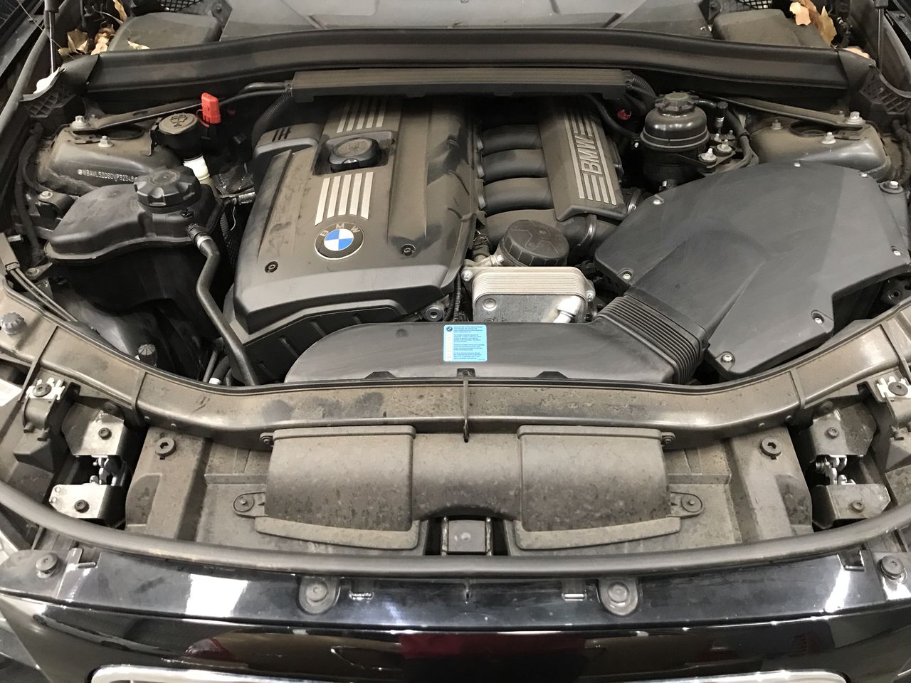 Aboriginal Flag 1/10th Oz (ApproX) 999 Pure Solid Silver Bullion Coin C.O.A