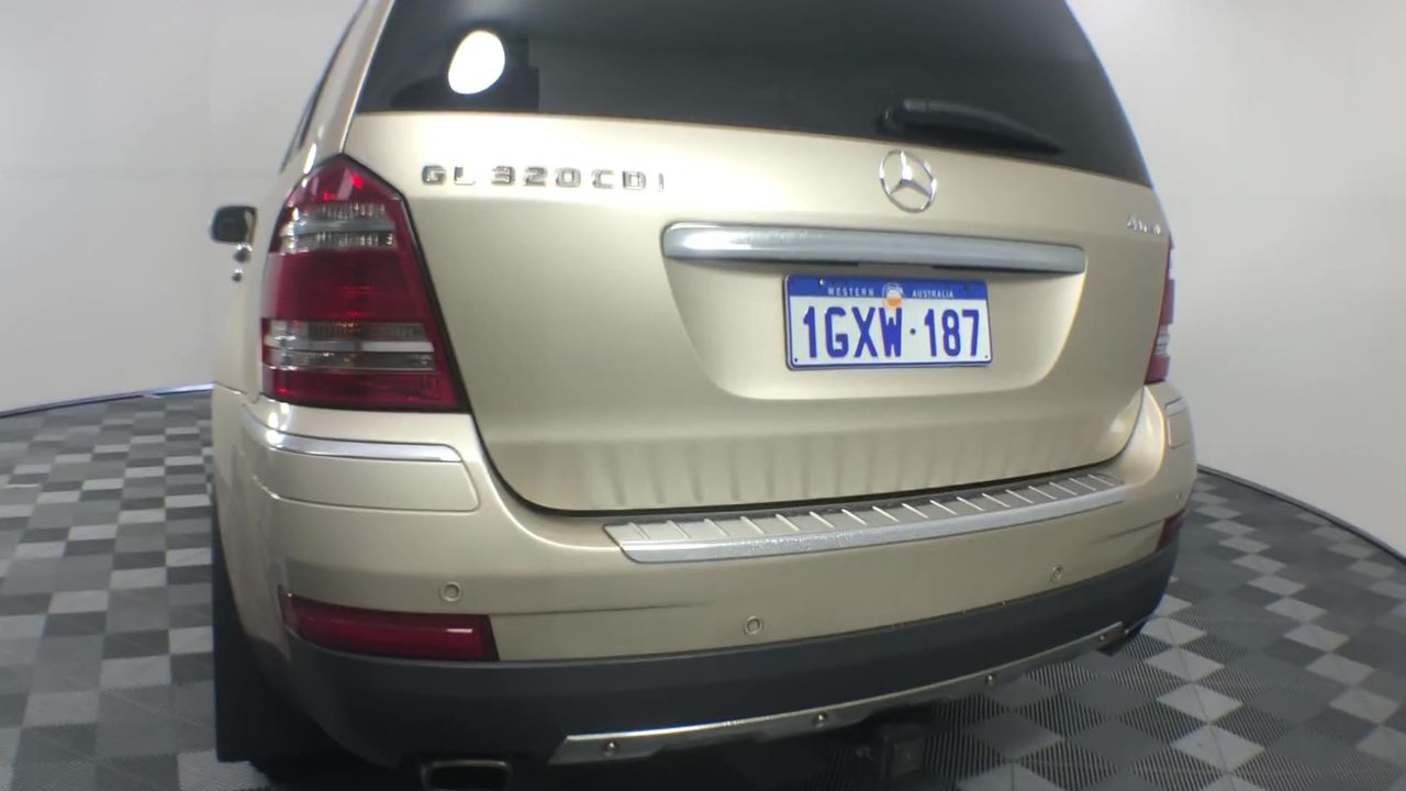 Bulk items, gold diamonds, silver coins