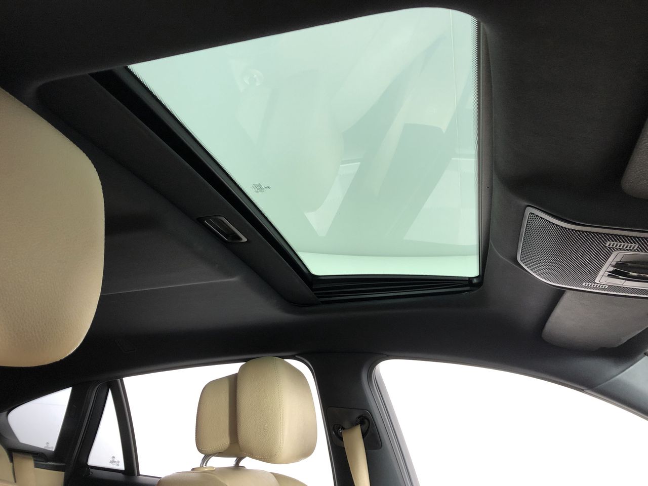 0.06 Carat round 4 diamond