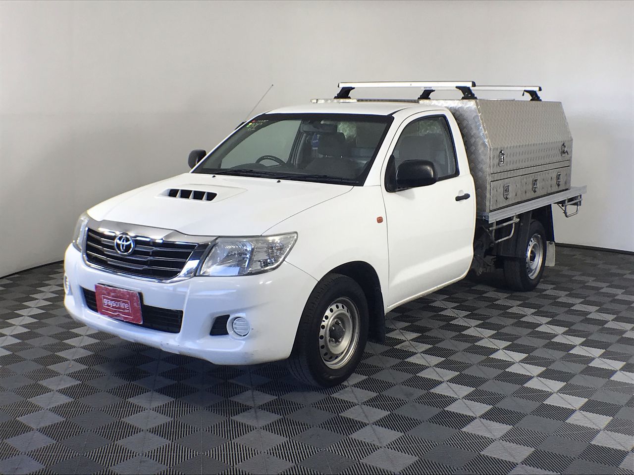 Designer Pink Love Heart Necklace & Earring Set in Silver