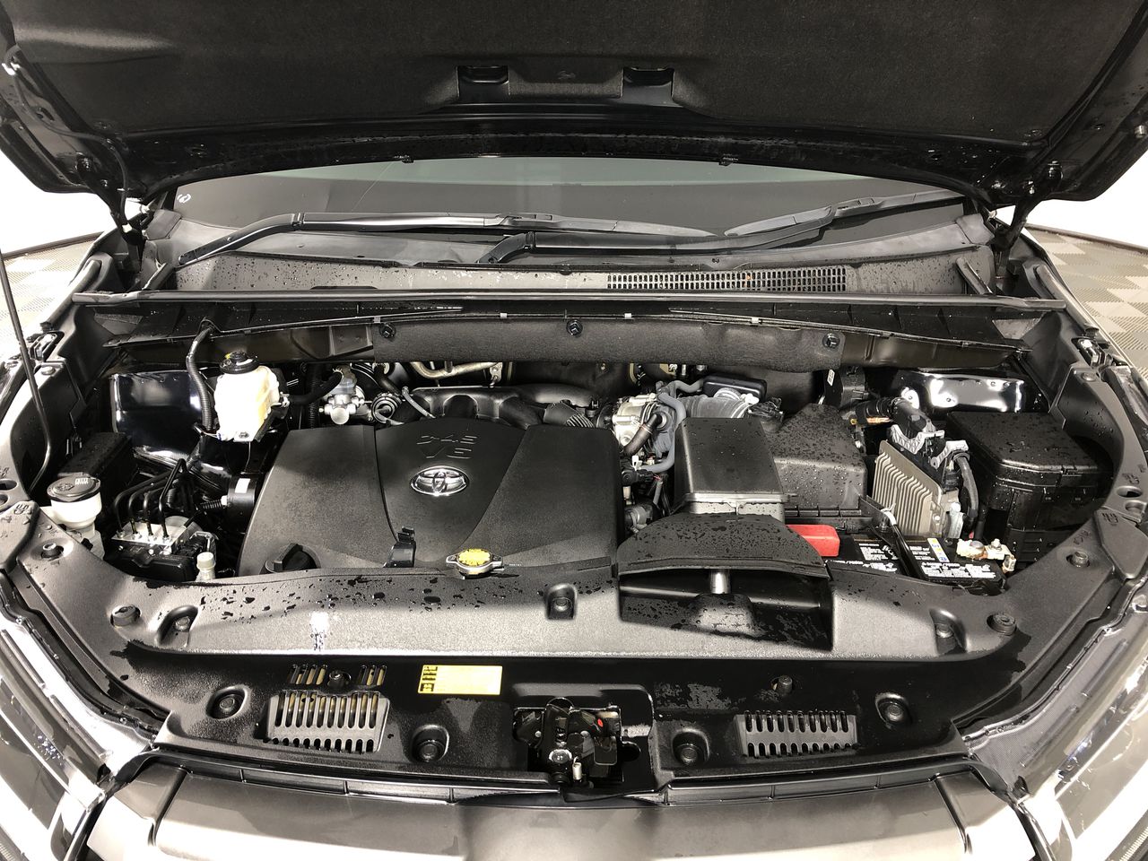 BIJ'OR-18ct , 60mm Wide Embossed Filigree Women's Bangle,RRP $125