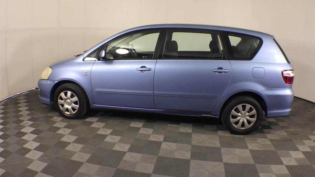 Elephant in the Room Buttery Chardonnay (6x 750mL).