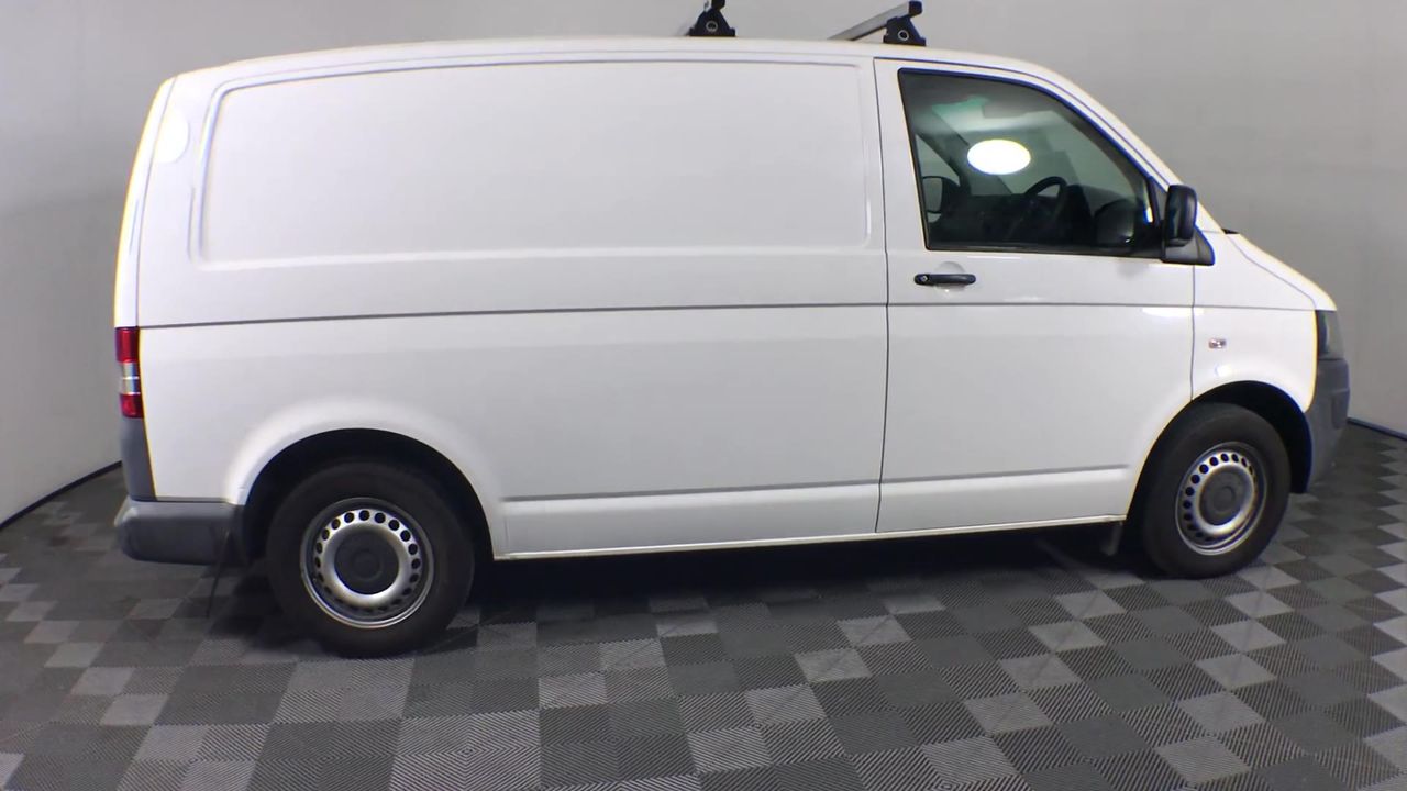 0.86ct Round Dia. P1/Light brown & 0.15ct 2 Stones Baguette Dia. VS/H