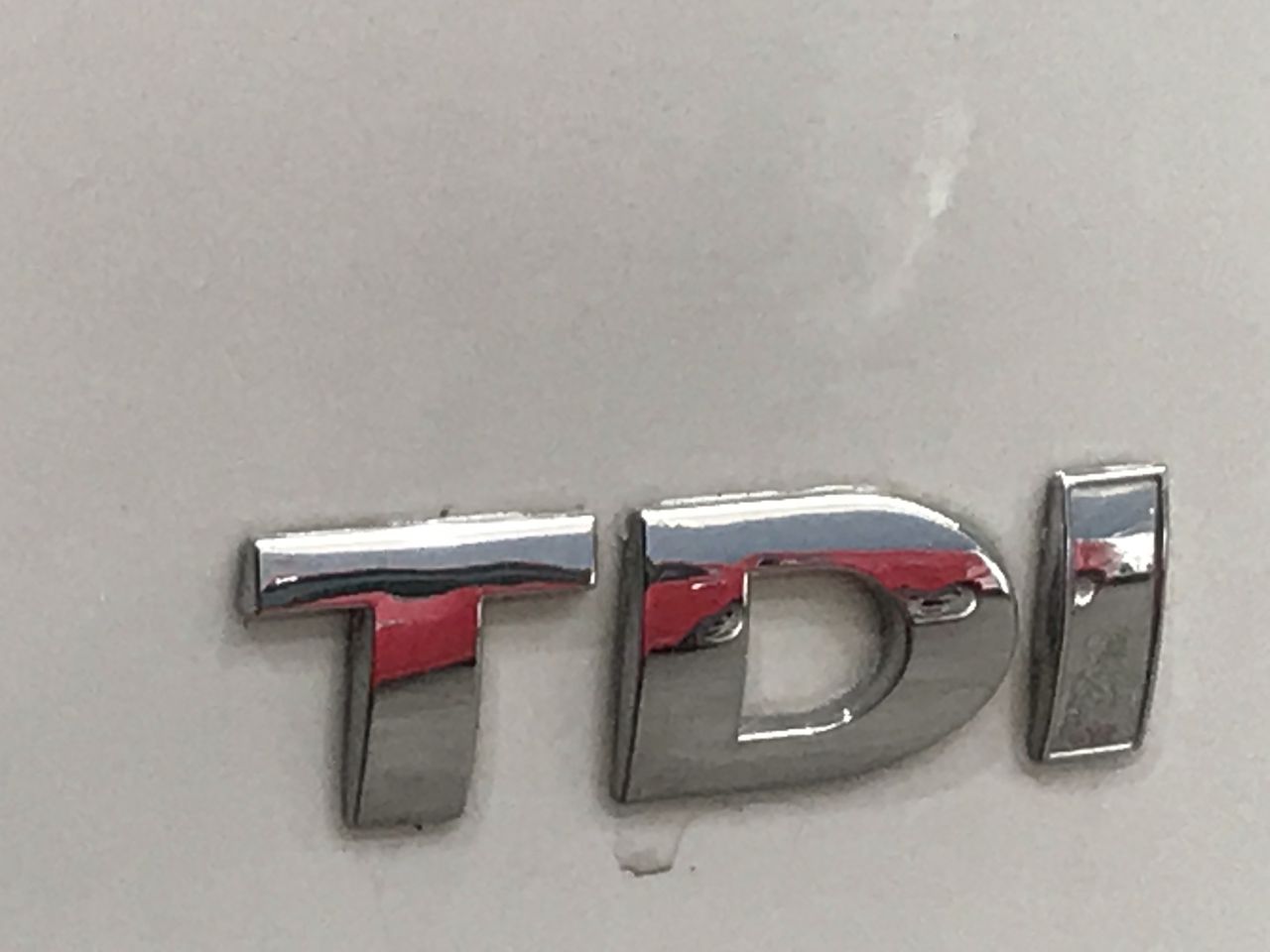 DELONGHI Pinguino Compact 2.1kW Portable Air Conditioner, Model PAC ES72 CL