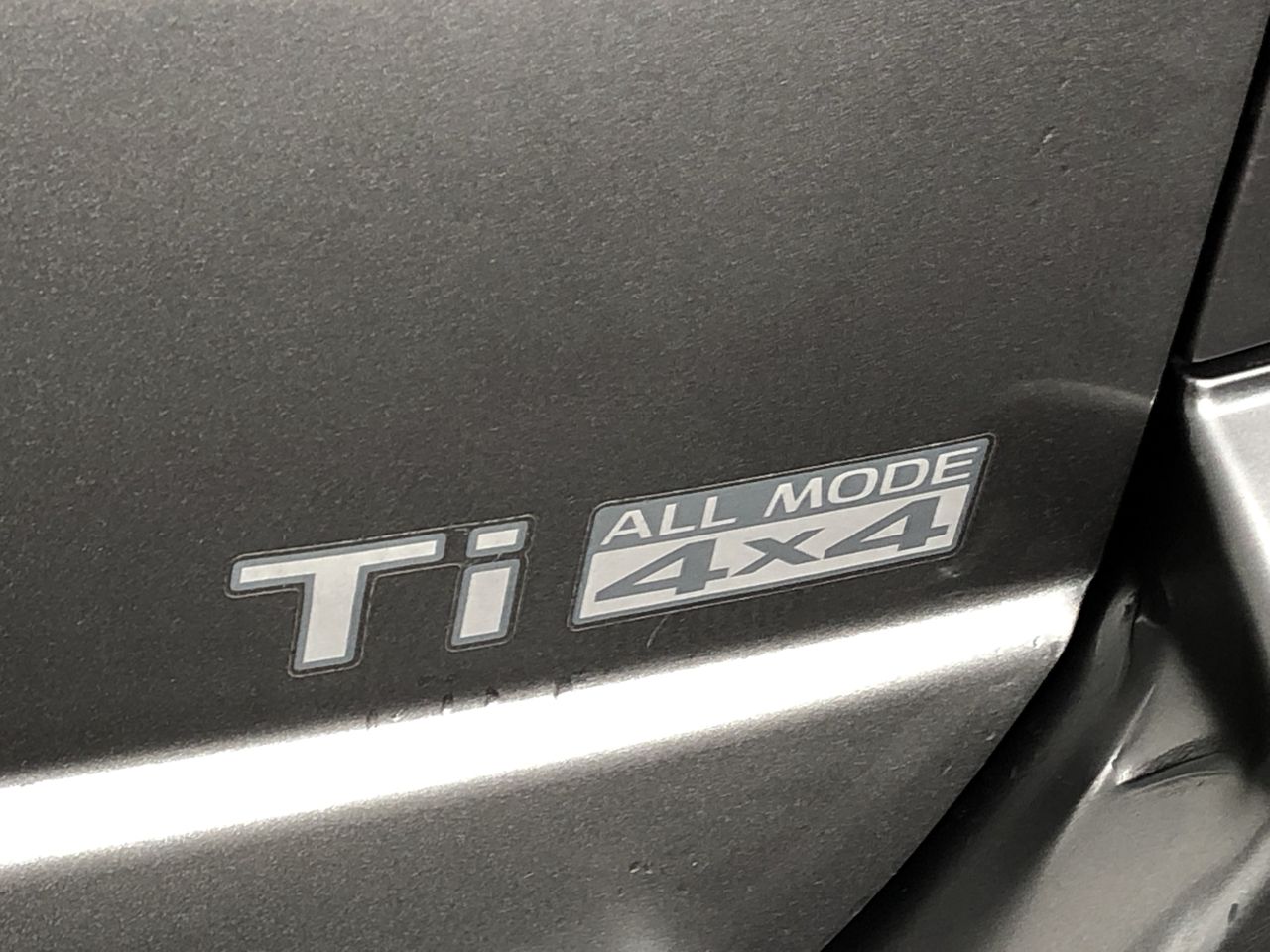 Howlin Gale Wines Category 5 Cabernet Sauvignon 2017 (6x 750mL) SA