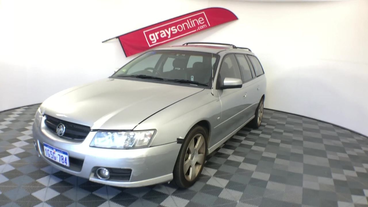 ORICOM UHF2400 2 Watt Handheld UHF CB Radio Twin Pack - LED torch, 80 chann