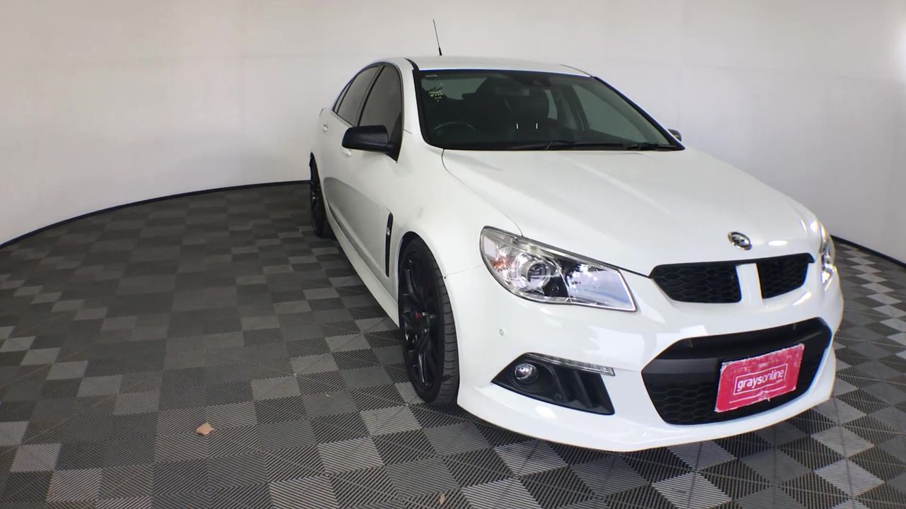 Crown Electric Pallet Jack / Walkie Stacker