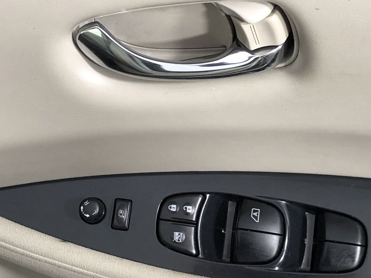 Noon Eclipse 2012 (4x 750mL)