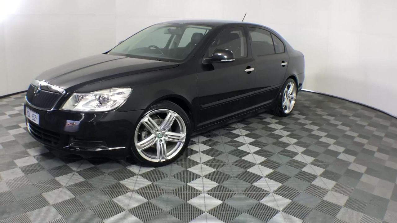 13.05 Carats Cornflower Tanzanite