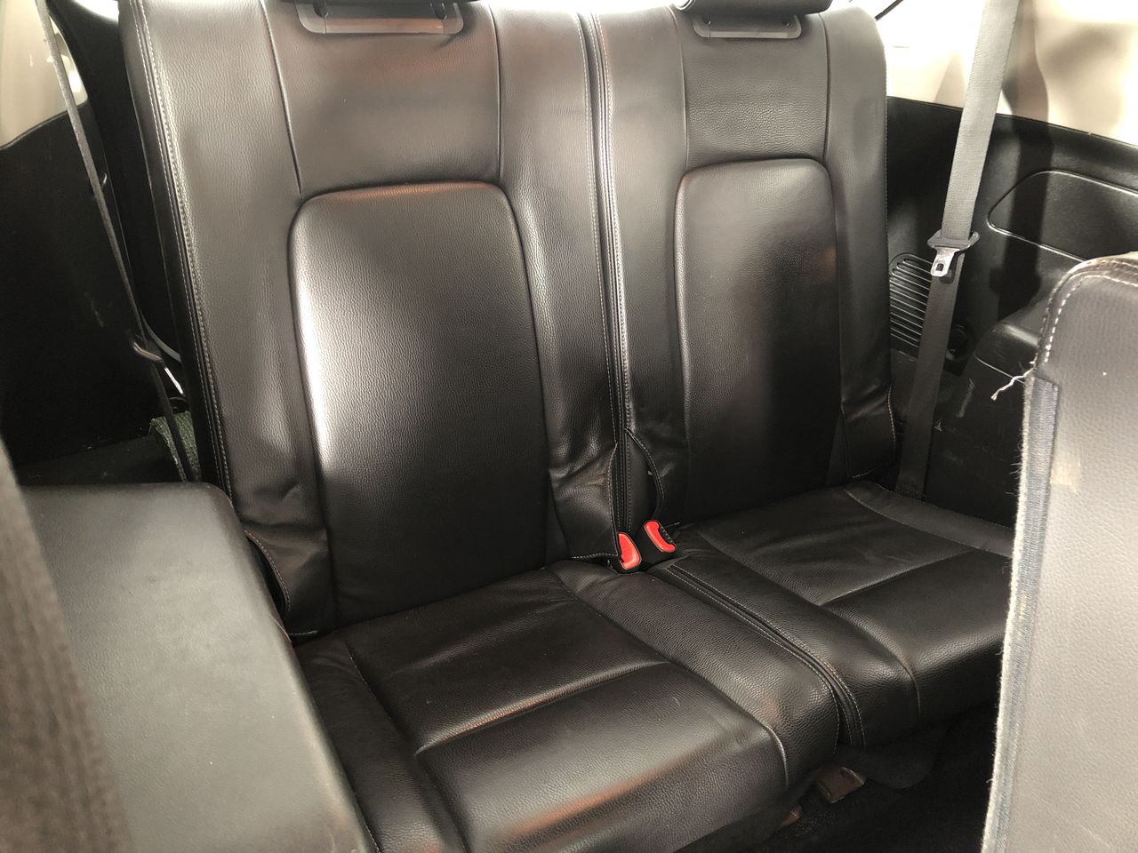 Elephant in the Room Buttery Chardonnay (6x 750mL).