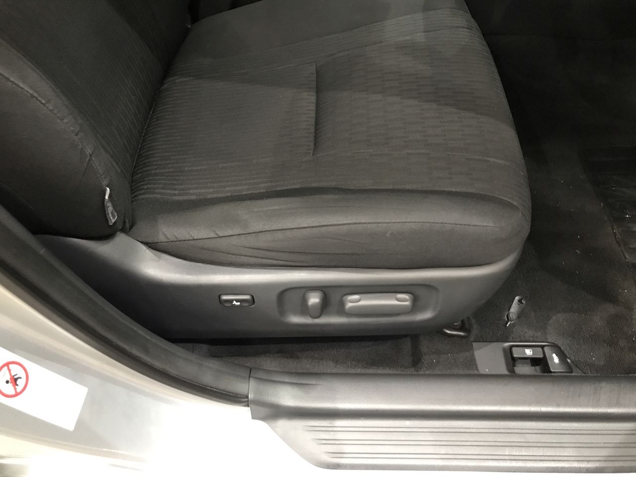 Solid 925 Sterling Silver Chakra Bracelet - Heart Chakra