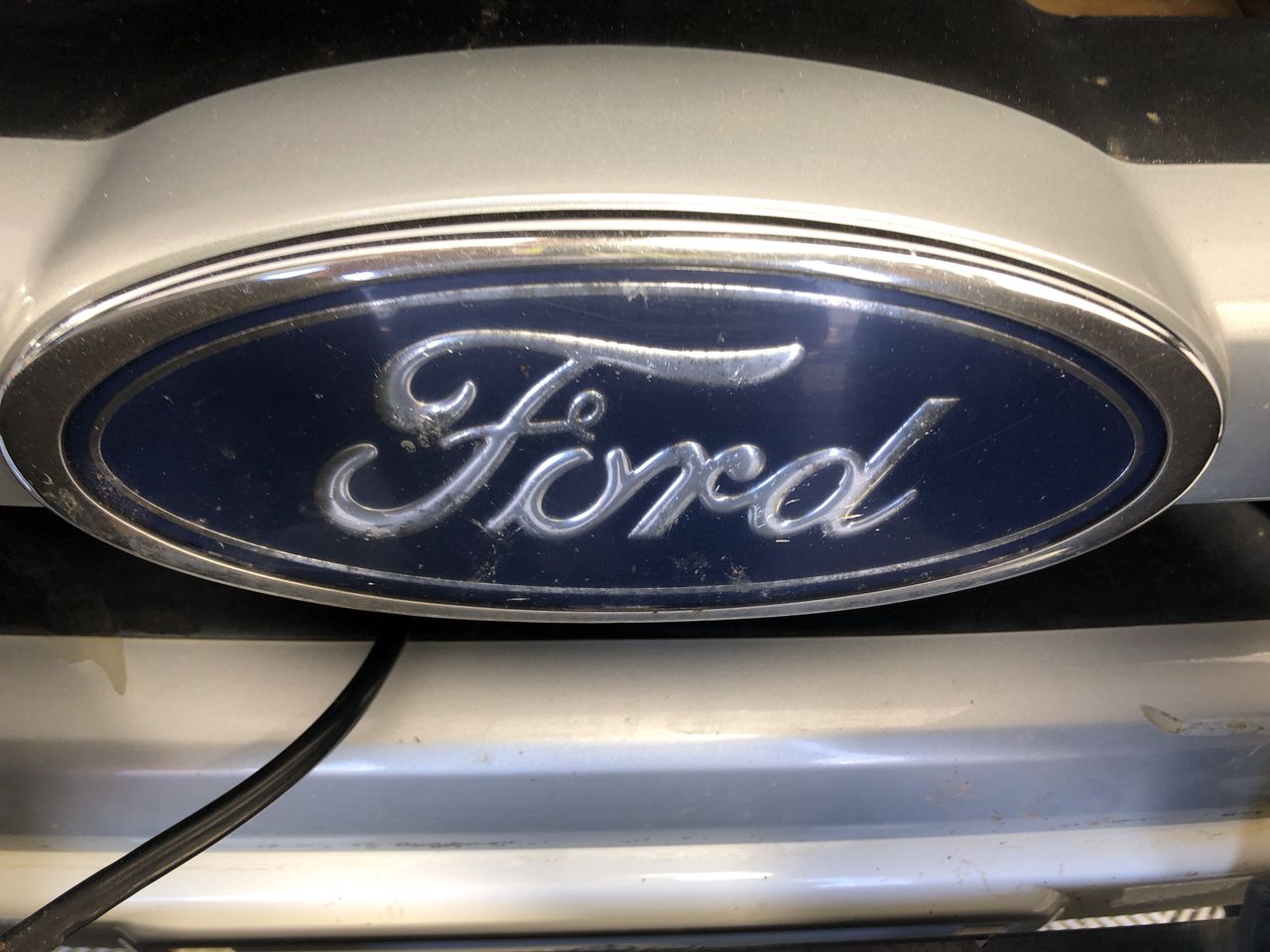 MINT Instant Sneaker Cleaner