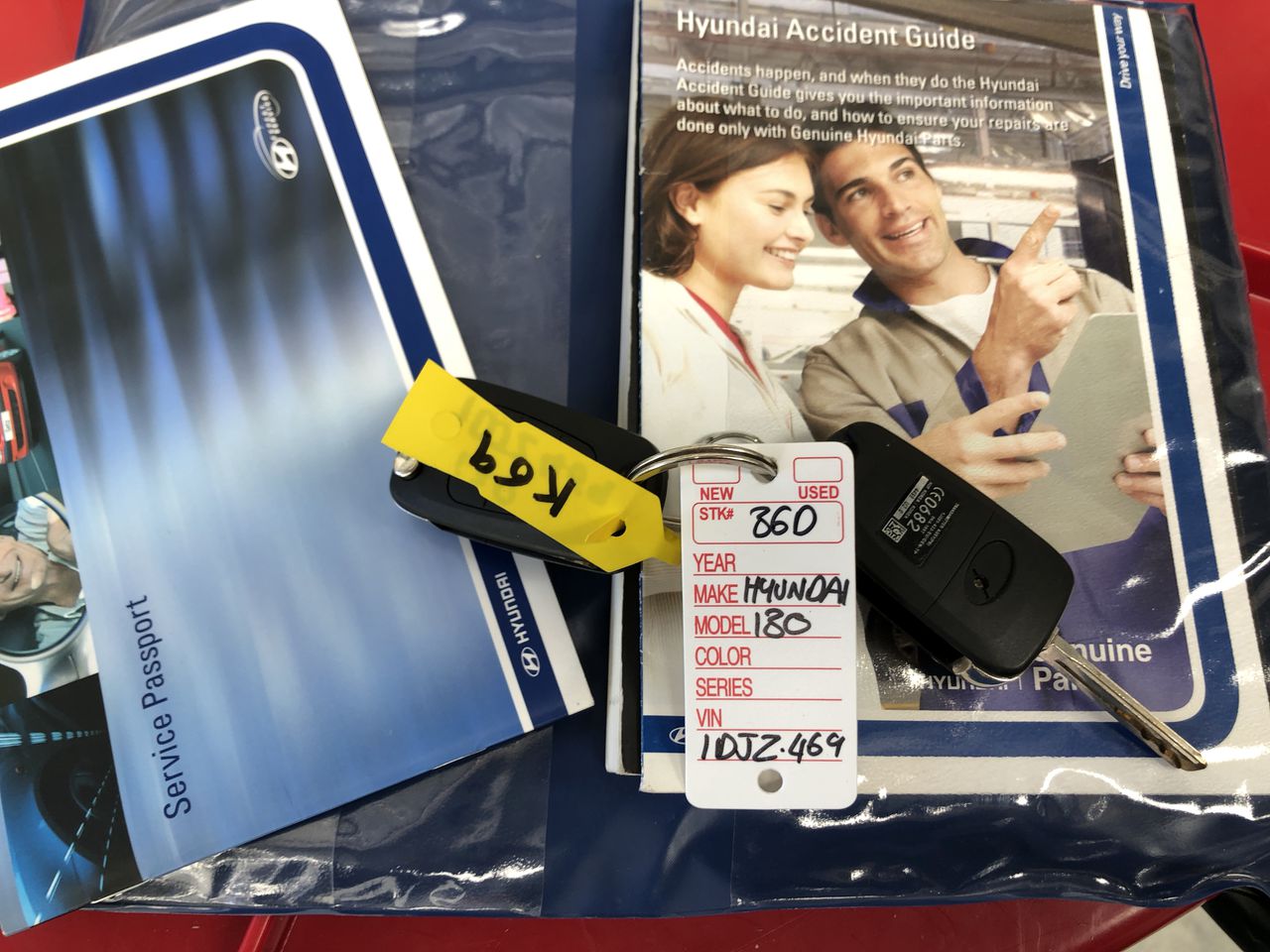 HP PAVILION X360 14-BA008TU Laptop I3-7100U 8GBRAM 128GB Silver