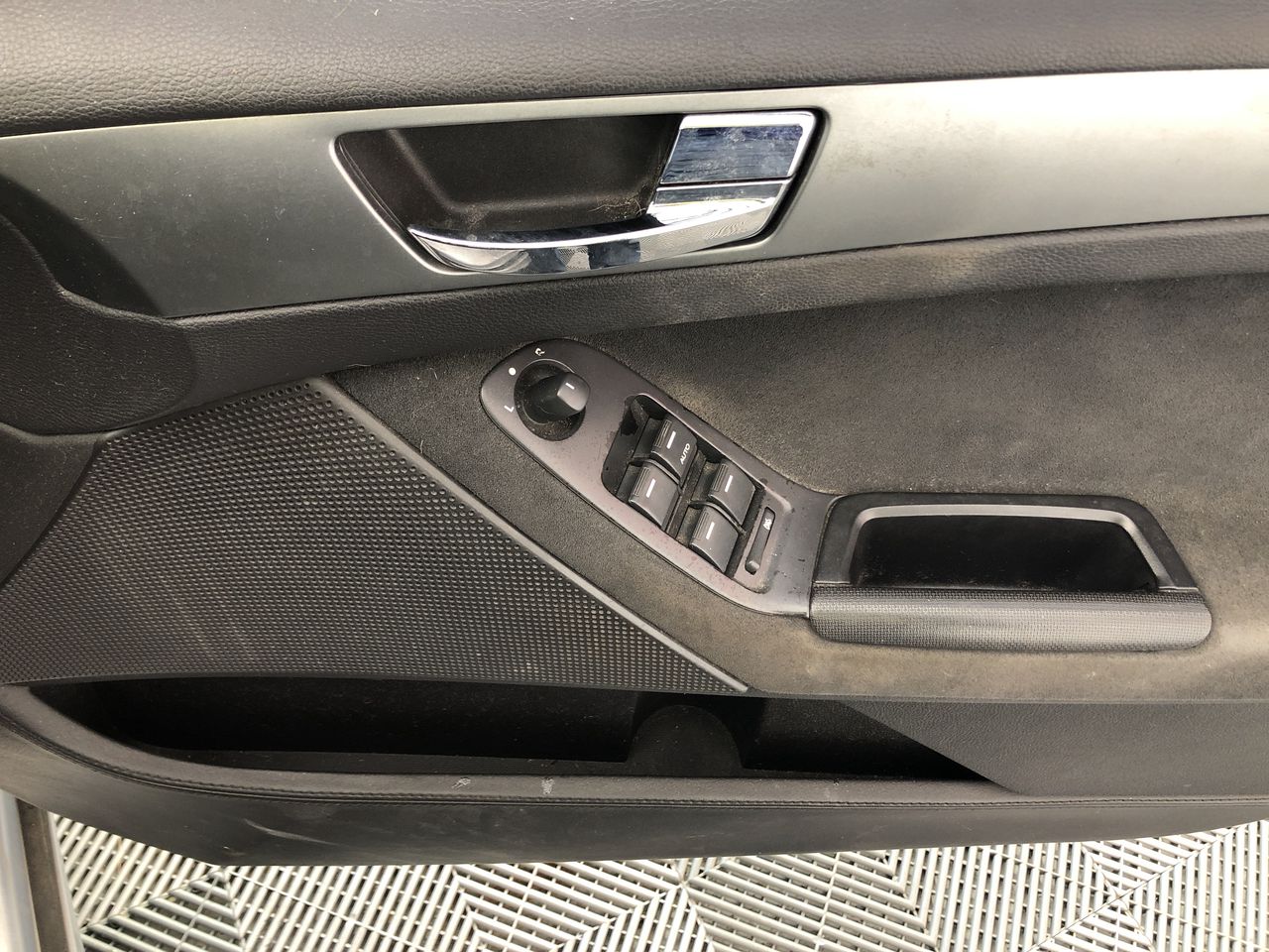 Oxford Landing Pinot Grigio (6x 750mL), SA.