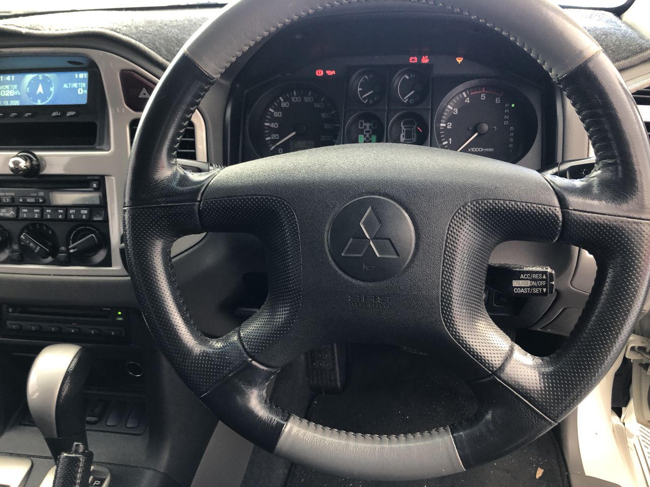 Veuve D'Argent Cuvee Prestige Blanc de Blancs Brut NV (6x 750mL)