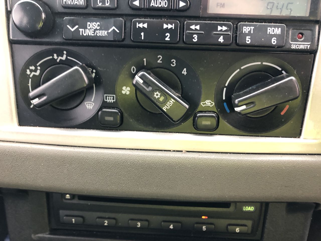 Von Rieben Shiraz 2023 (12x 750mL) South Australia