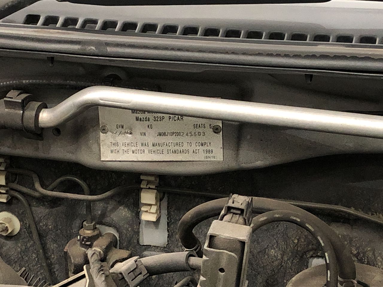 2018 Toyota Hilux 4X2 WORKMATE TGN121R Automatic Cab Chassis