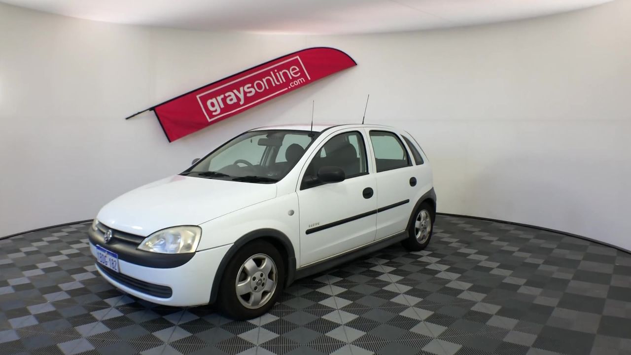 SILVEROO, Kangaroo Global Trade Coin 1/10th Oz 999 Pure Solid Silver C.O.A.