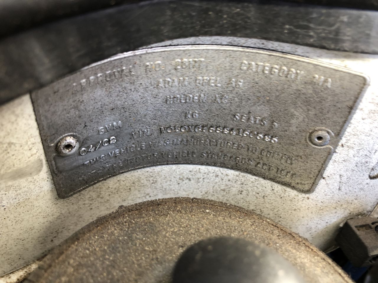 Australia: 2012 Two Dollars QEII Remembrance $2