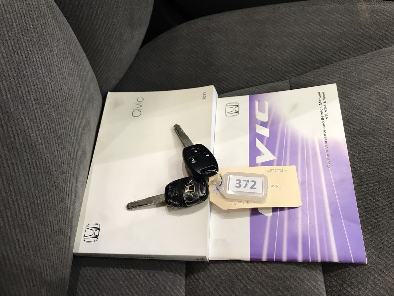 0.20 TCW yellow round various diamonds