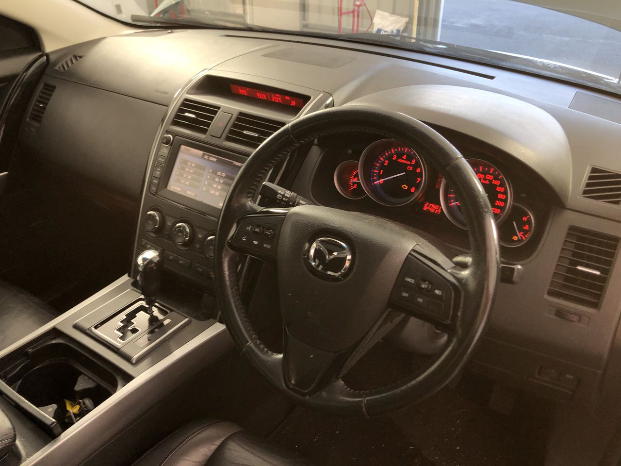 Copper Water Bottle Hammered 1 Litre for Ayurvedic Health Benefits