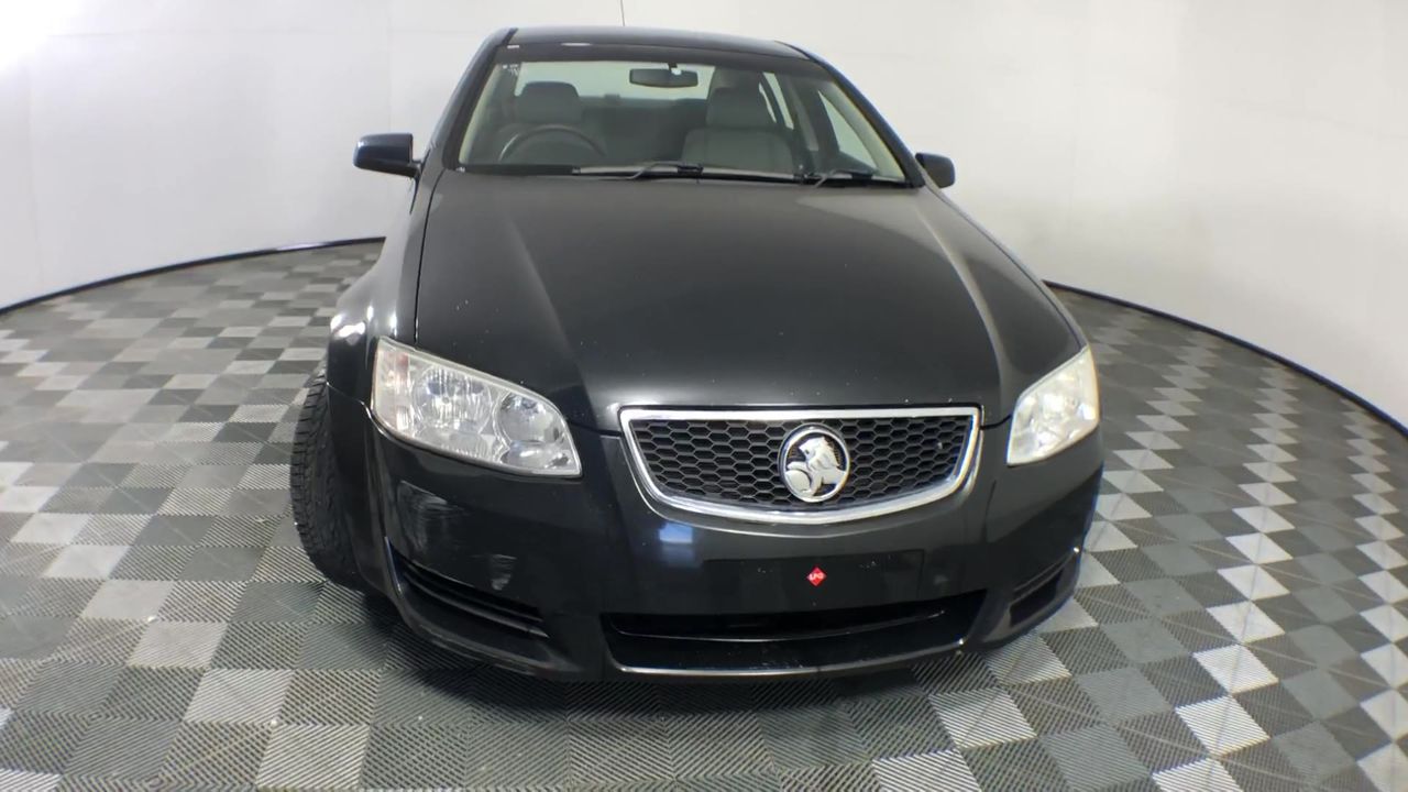 0.06 carat white round 5 diamonds