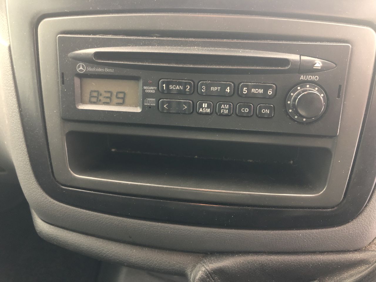 HP ProBook 11 G1 Laptop i3-5005U 4GBRAM 128GB Black