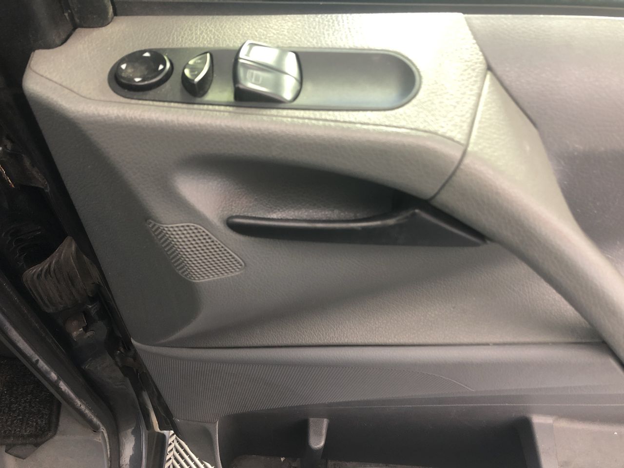 TOSHIBA SATELLITE C50D-C Laptop AMD E1-7010 4GBRAM 500GB Black