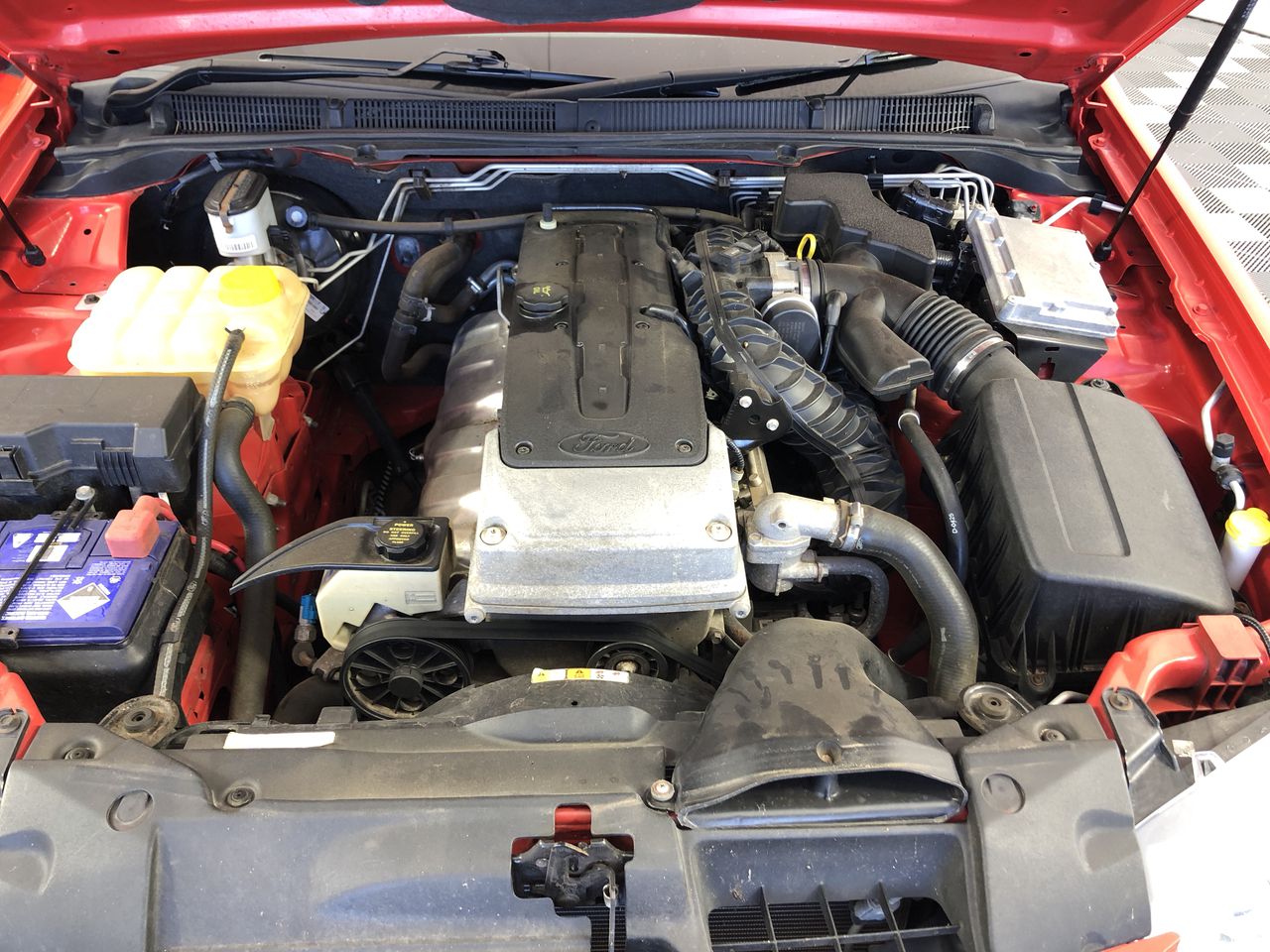 Designer Plain Bracelet for Charms in Silver