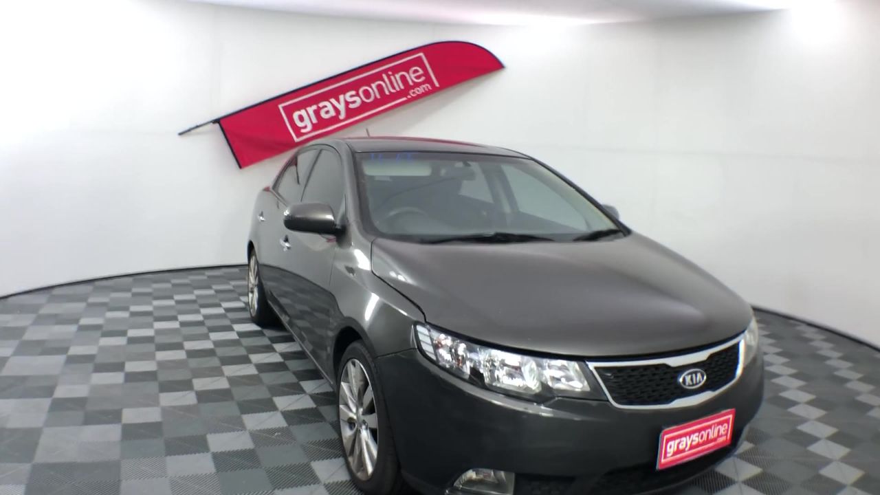 Designer Clear Ball Chain Bracelet in Silver