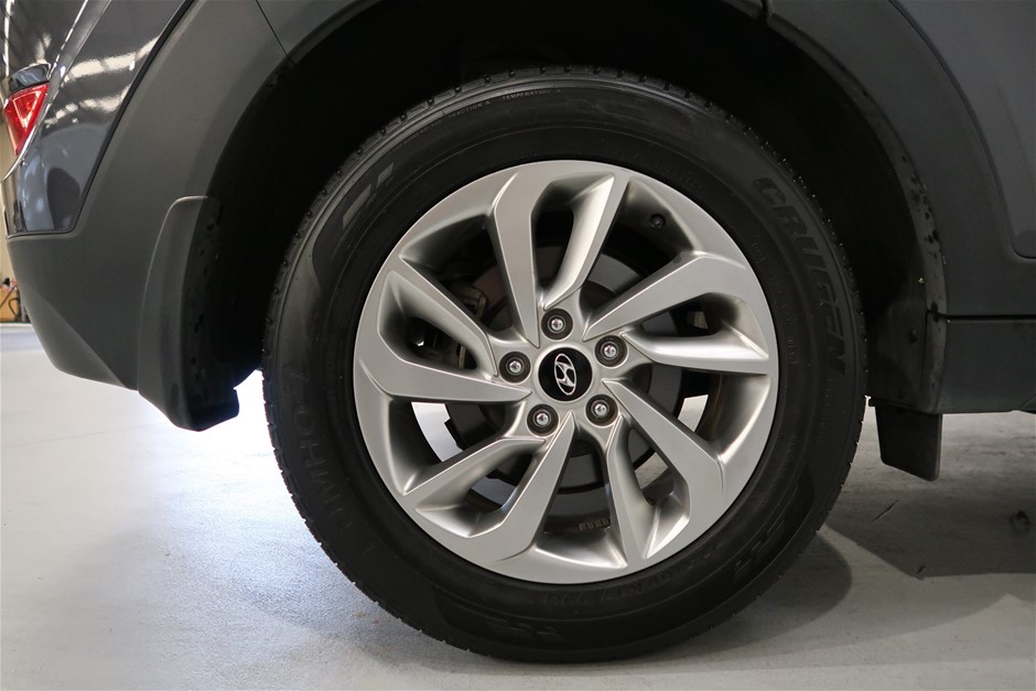 <p>2023 Titan Engineering 28P Tandem Plant Trailer</p>